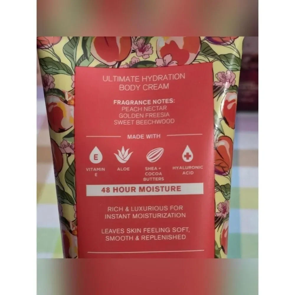 Bath-body-works Pink and Green Bath-and-body